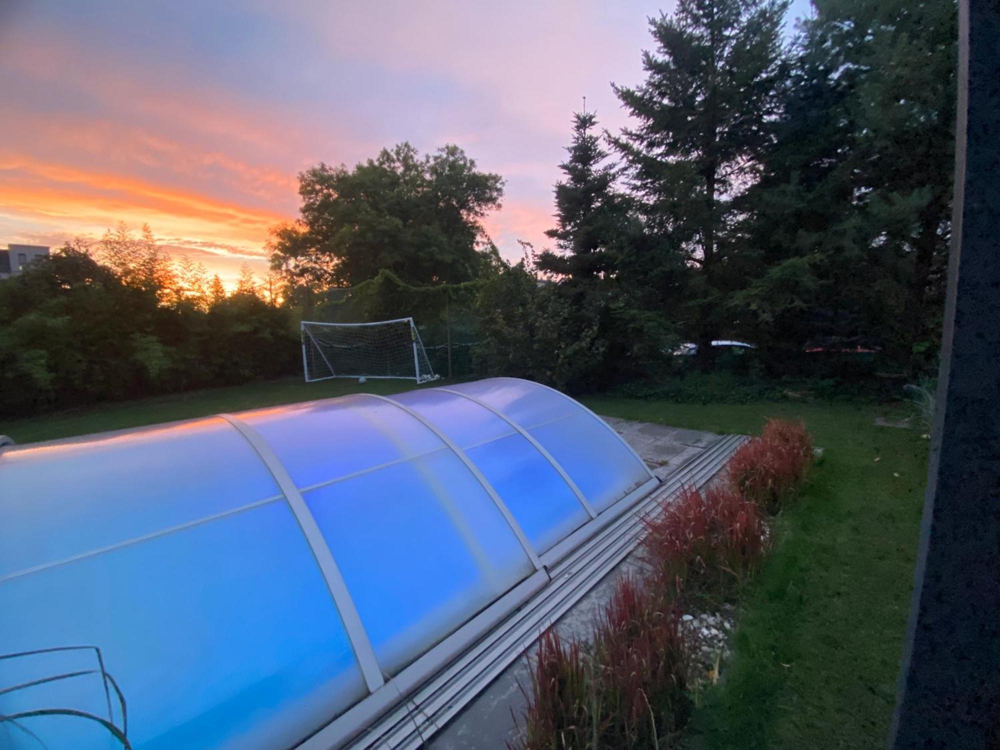 Pool & Lake Holiday Home Markkleeberg Exterior foto